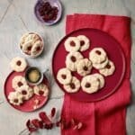 Macarons noisettes cranberries